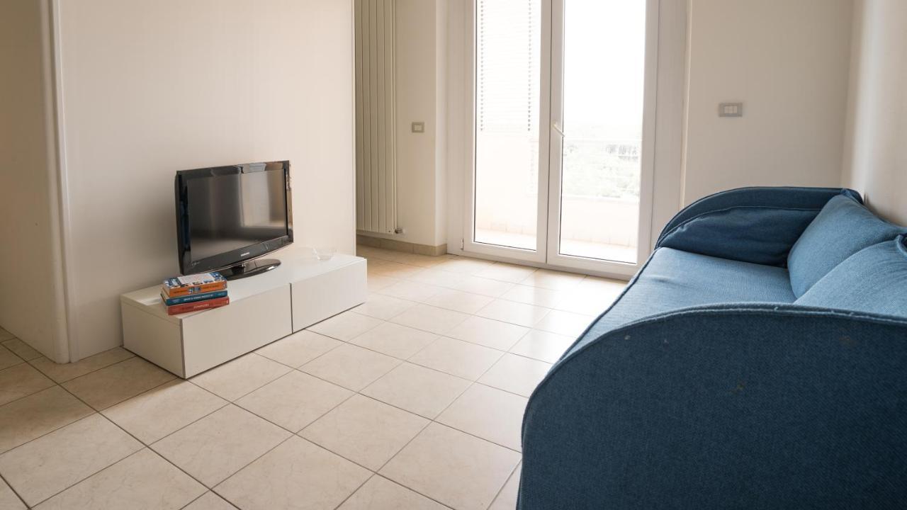 Appartement Welcomely - Il Rifugio Delle Rondini à Torre Grande Extérieur photo